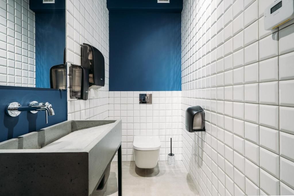 Хостелы Yard Hostel & Coffee Черновцы-59