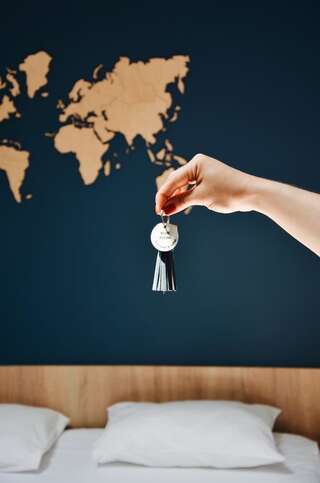 Хостелы Yard Hostel & Coffee Черновцы Стандартный двухместный номер с 1 кроватью и общей ванной комнатой-7