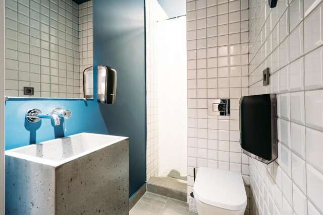 Хостелы Yard Hostel & Coffee Черновцы-62